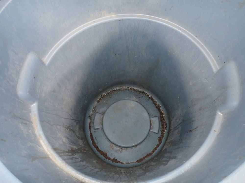 Uline Trash Can