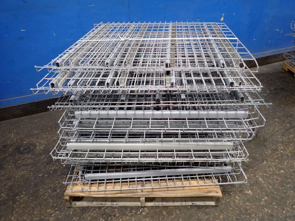 43" X 45 1/2" Wire Decking