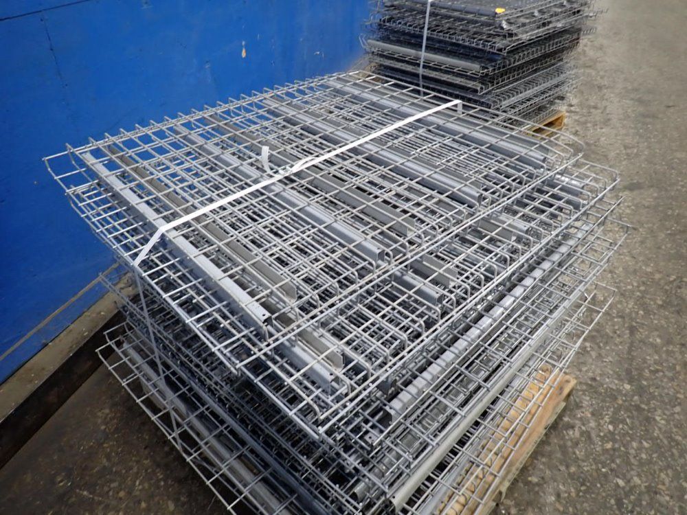 43" X 45 1/2" Wire Decking