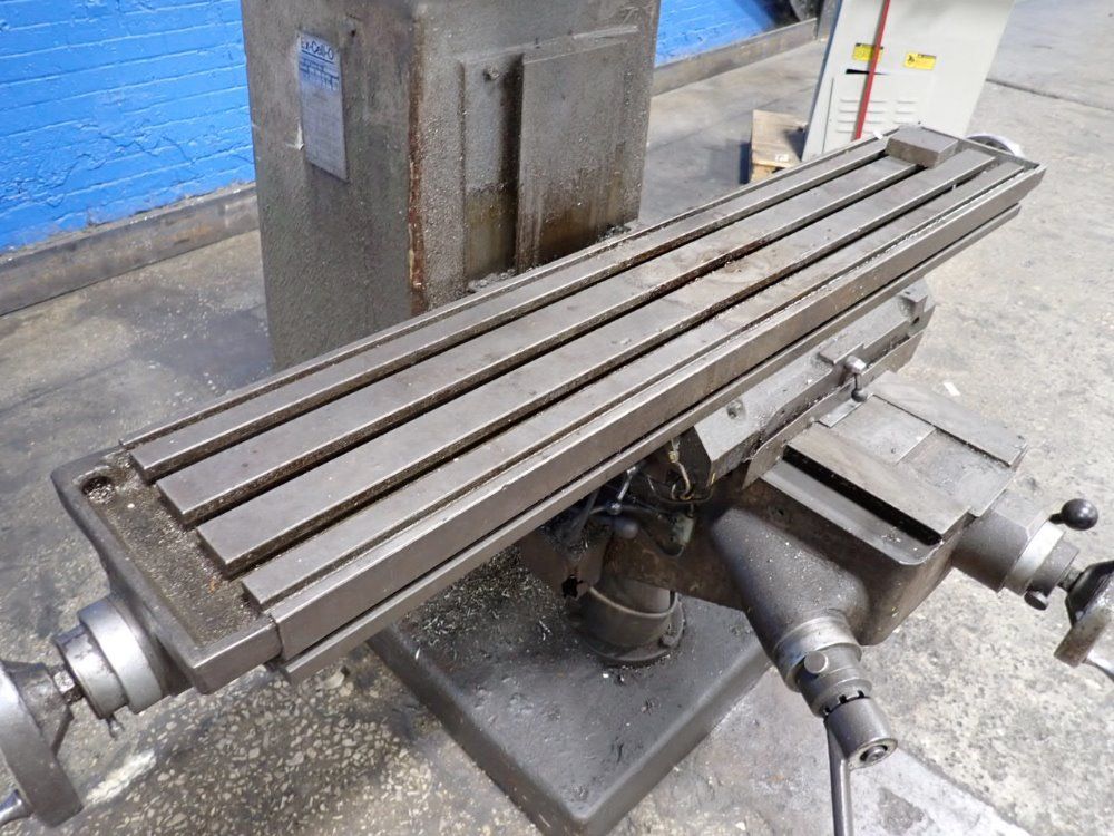 Excello Excello 602 Vertical Mill