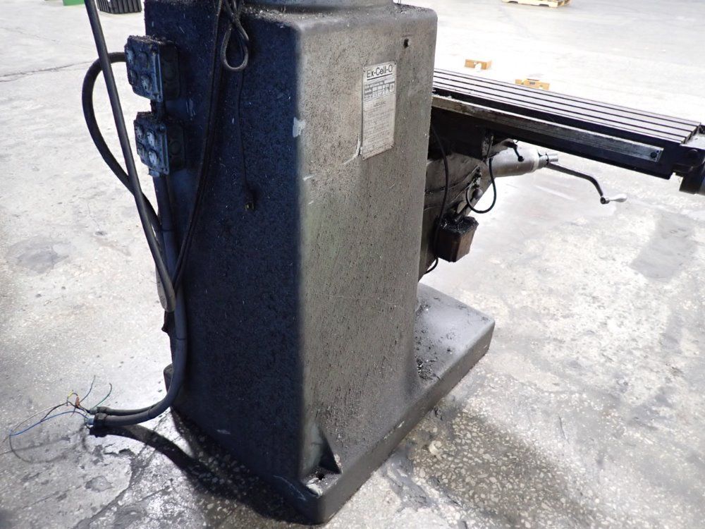 Excello Excello 602 Vertical Mill