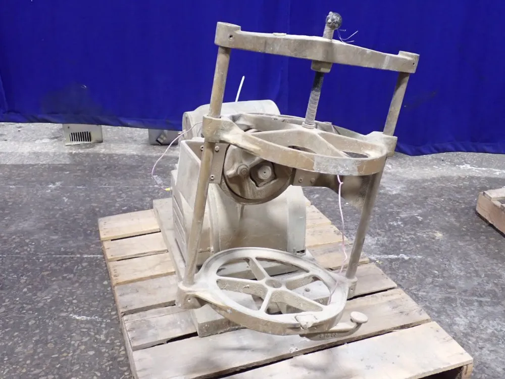 Red Devil Paint Shaker - 5033