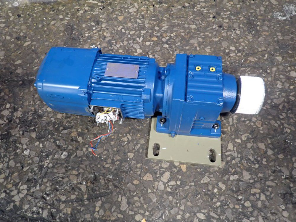 Sew 1.1 Kw Gear Drive