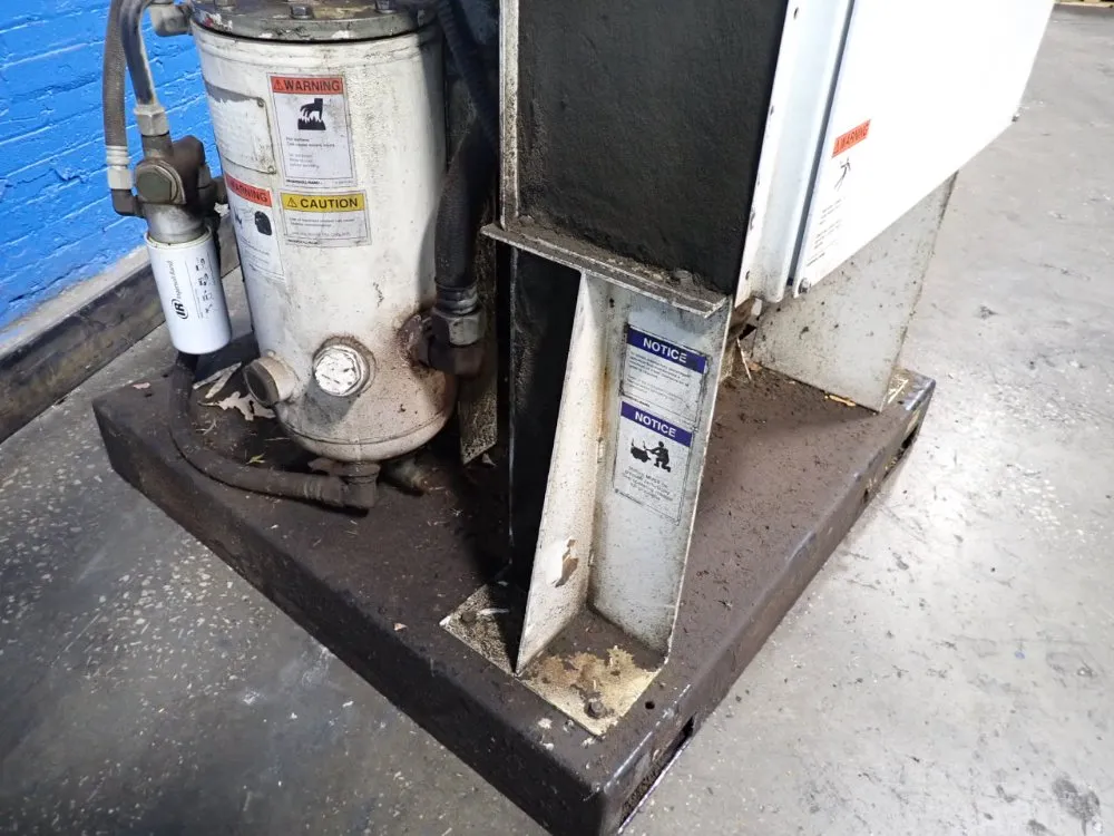 Ingersoll-rand 122 Cfm Air Compressor - Ssr-ep30se