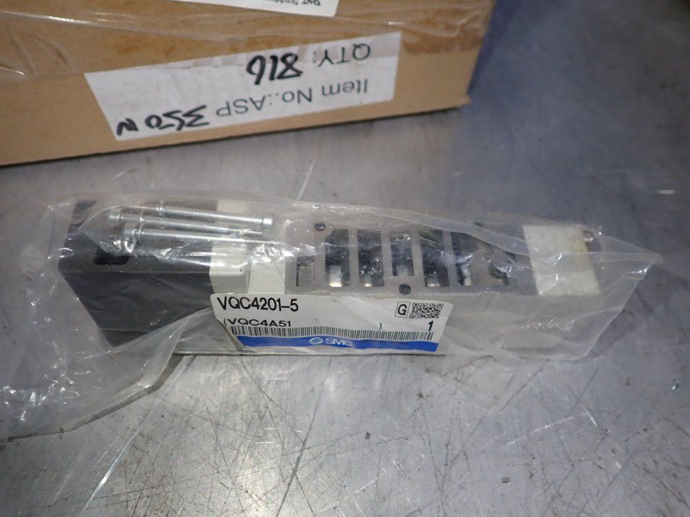 Smc Solenoid Valve - Vqc4201-5