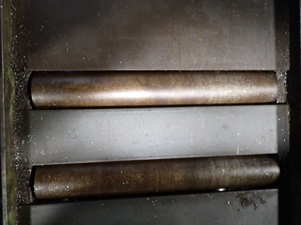 Hyd-mech 18" X 14" Horizontal Band Saw - H-14