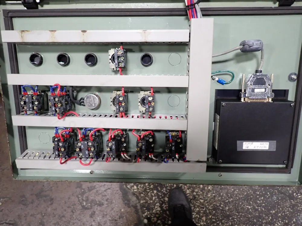 Hyd-mech 18" X 14" Horizontal Band Saw - H-14