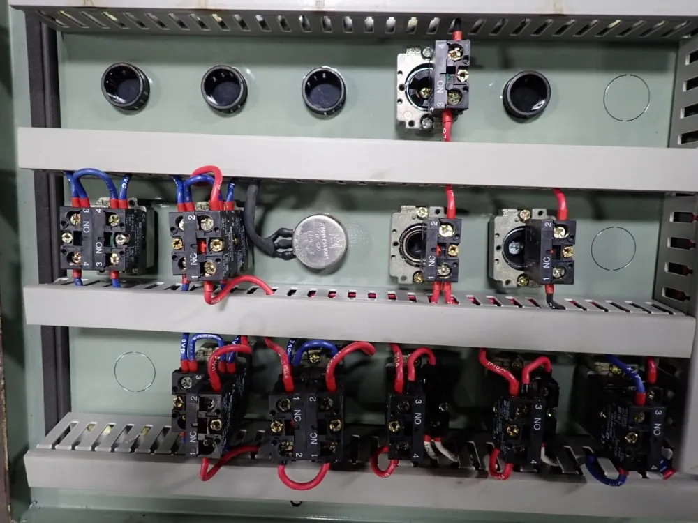 Hyd-mech 18" X 14" Horizontal Band Saw - H-14