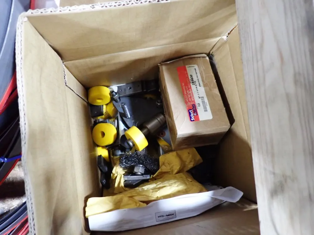 Hyd-mech 18" X 14" Horizontal Band Saw - H-14