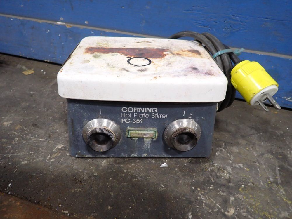 Corning 7" X 6" Hot Plate Stirrer - Pc-351