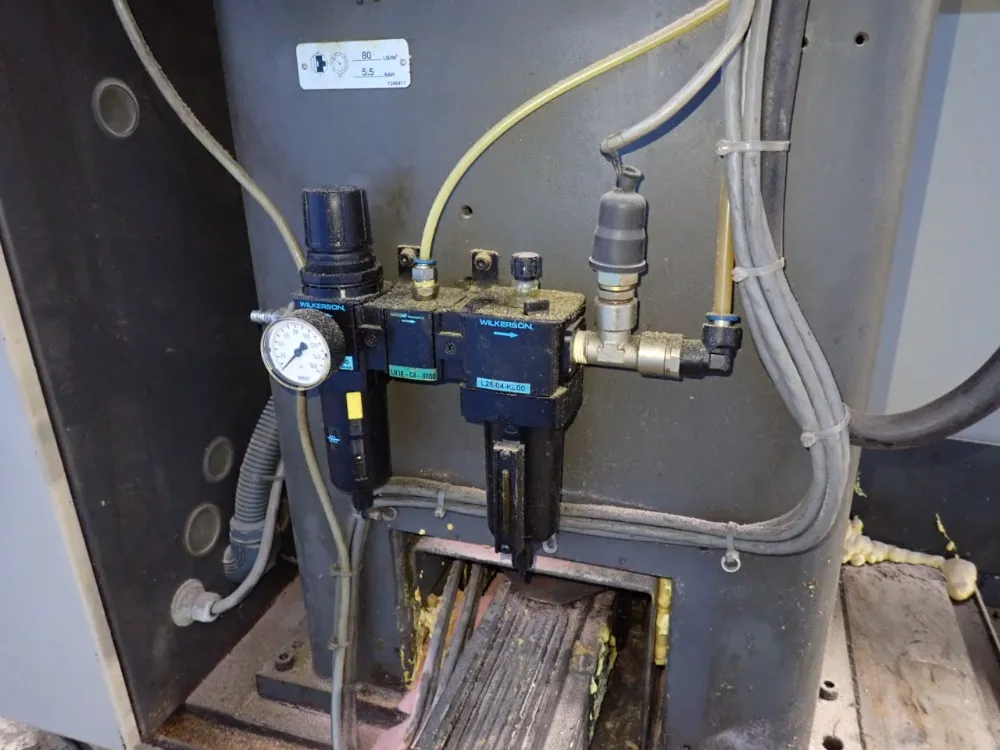 Cincinnati Milacron 20" X 44" Cnc Vmc - Arrow 1000 / Er0