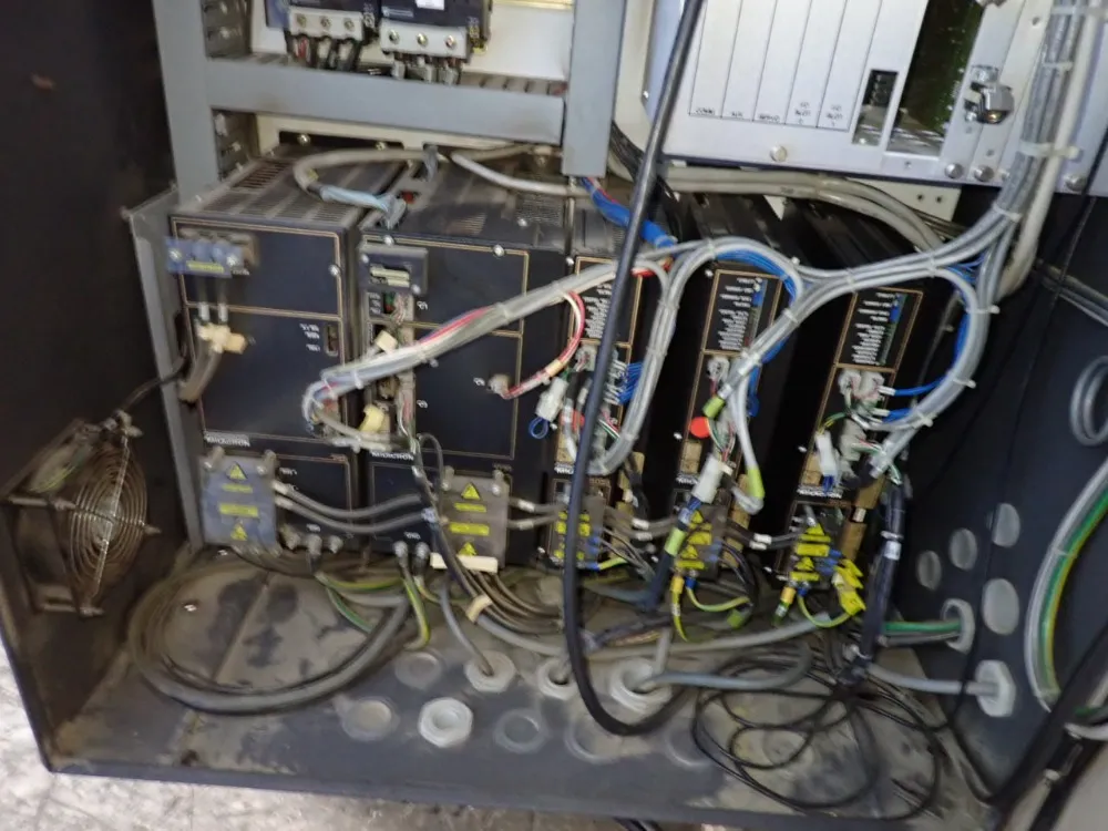 Cincinnati Milacron 20" X 44" Cnc Vmc - Arrow 1000 / Er0