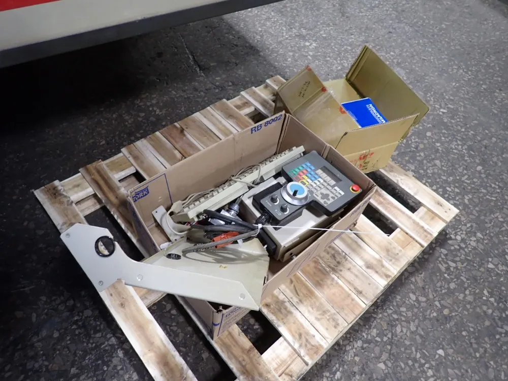 Cincinnati Milacron 20" X 44" Cnc Vmc - Arrow 1000 / Er0