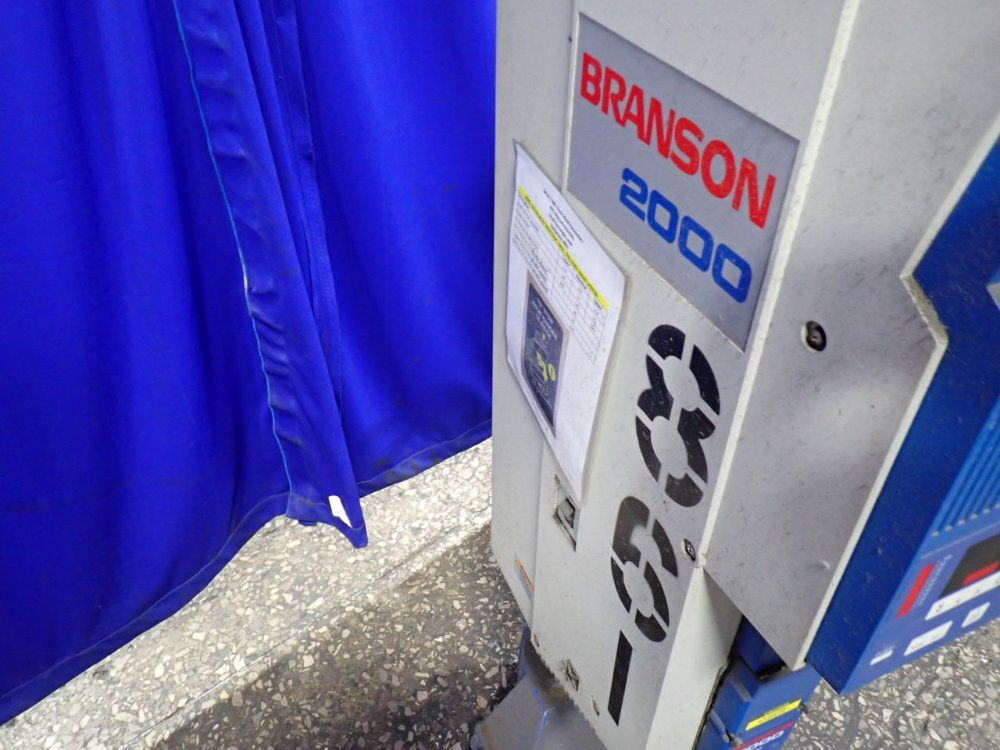 Branson 2300 W Ultrasonic Welder - 2000iw+ 20:2.2