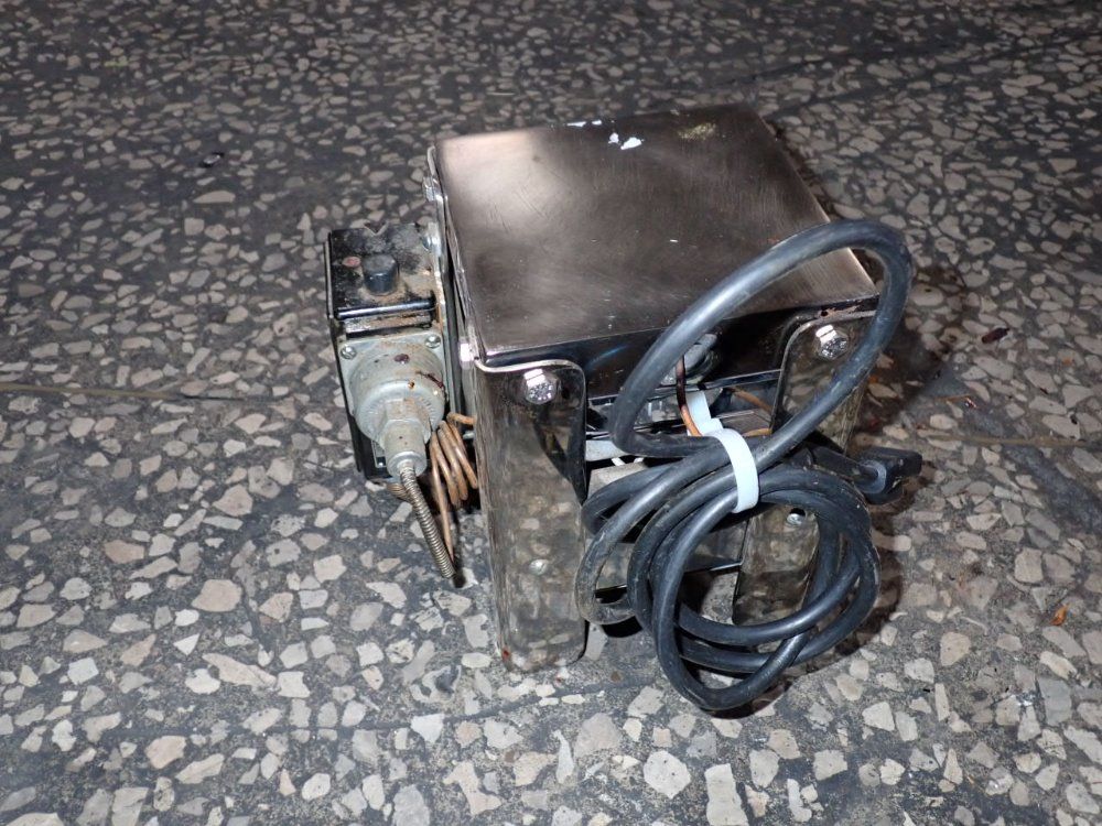 Thermo-electric Co. Cure Plate