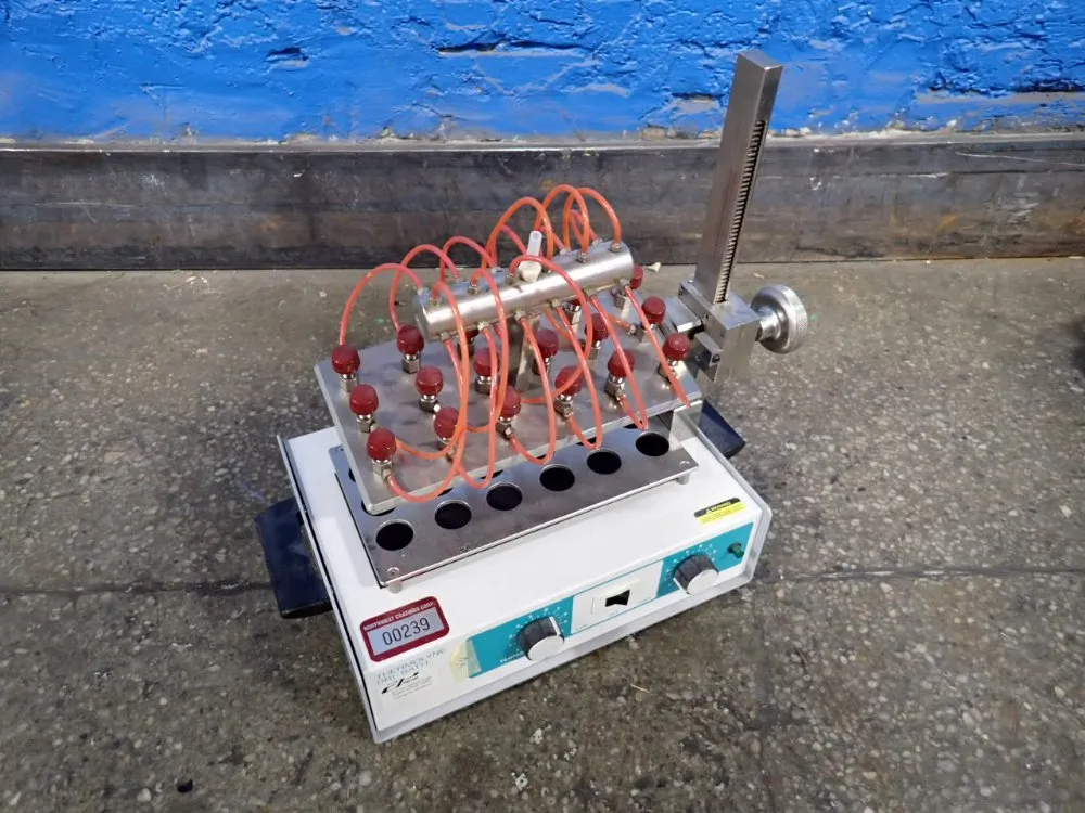 Barnstead International 3 Bloc Dri-bath Heater - Db28125