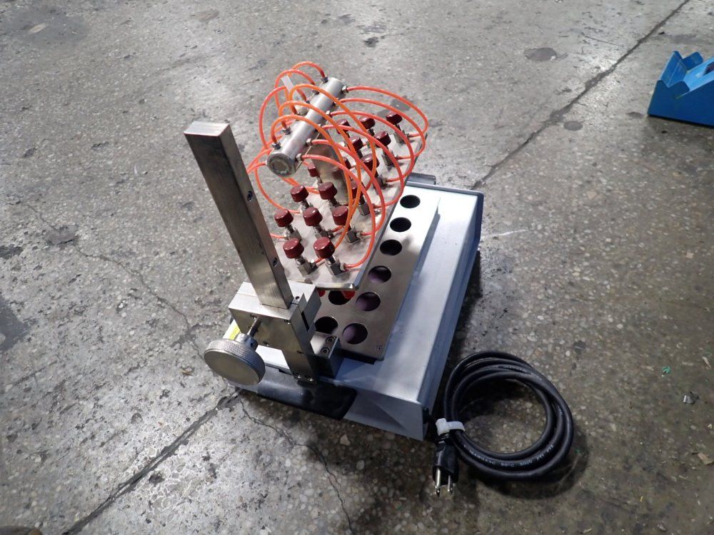 Barnstead International 3 Bloc Dri-bath Heater - Db28125