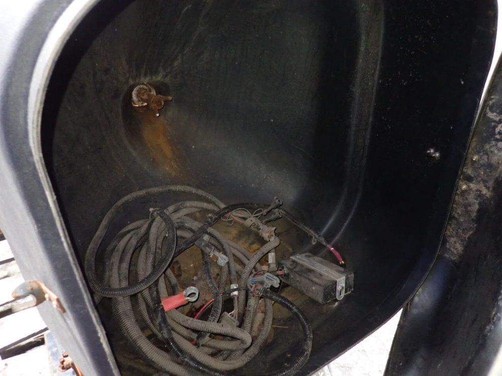 Buyers Products Company Tailgate Salt Spreader - Tgs01b