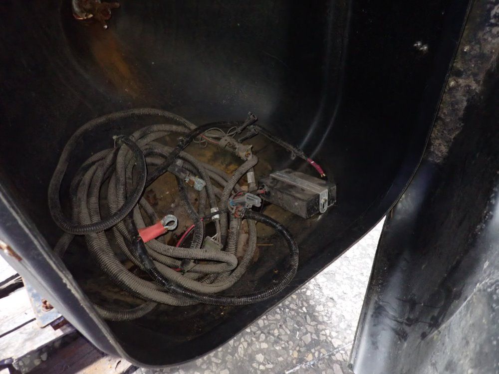 Buyers Products Company Tailgate Salt Spreader - Tgs01b