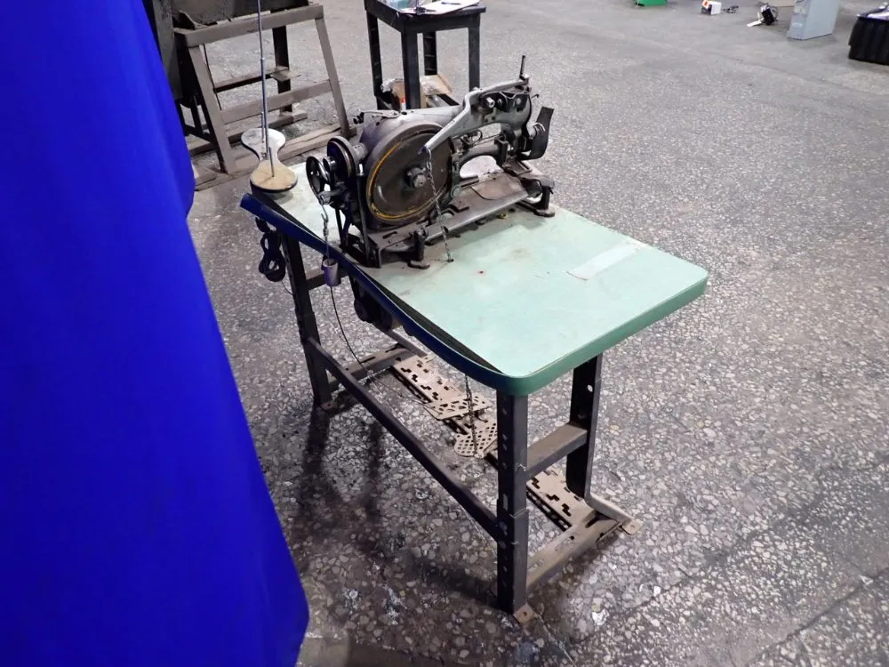 Jado 6" X 7" Sewing Machine