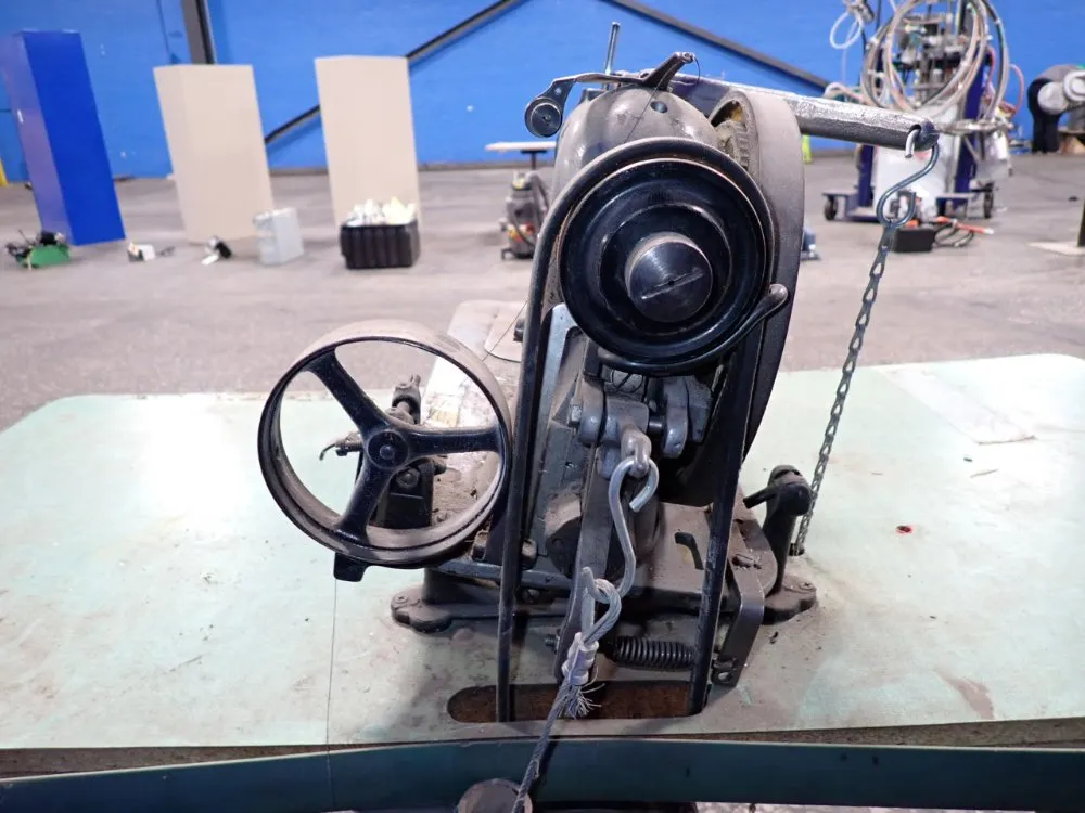 Jado 6" X 7" Sewing Machine