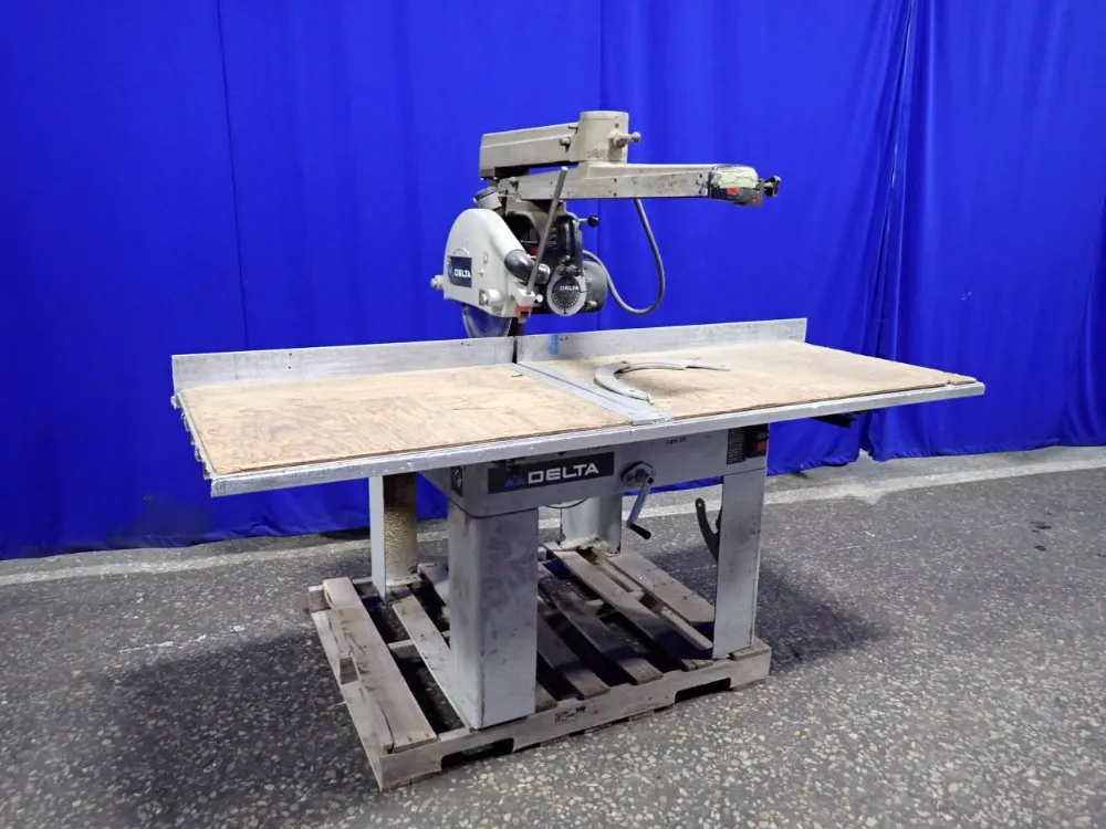 Delta 79" X 27" Radial Arm Saw - 52-702