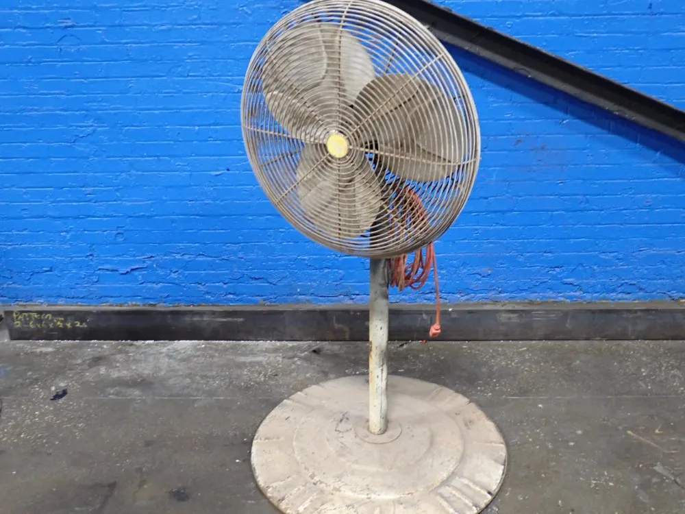 27" Pedestal Fan