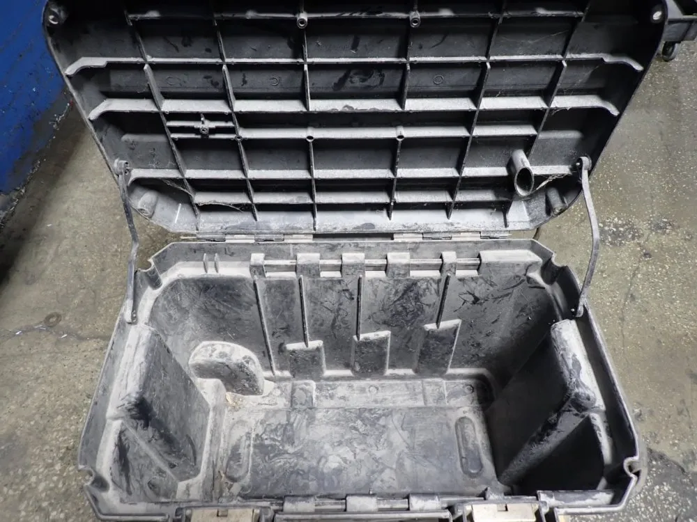 Stanley, Zag Wheeled Tool Boxes