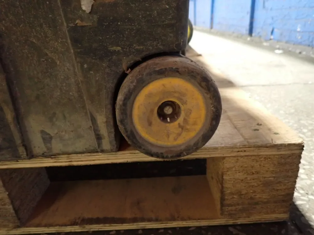 Stanley, Zag Wheeled Tool Boxes