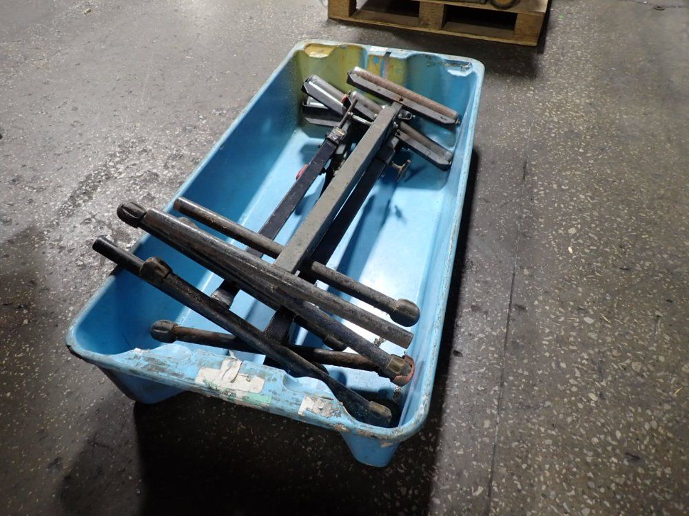 Craftsman 130 Lbs Roller Stand - 320-16489