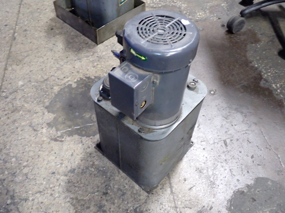 9 Gal Hydraulic Unit