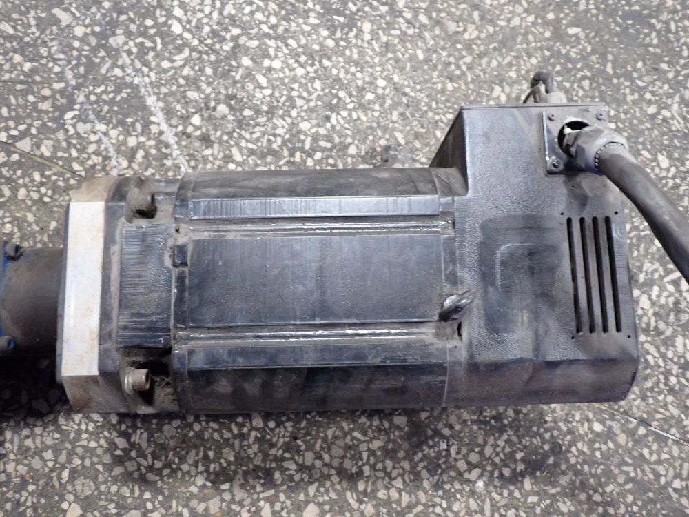 Industrial Drive 6000 Rpm Servo Motor - V2604-fe22-016