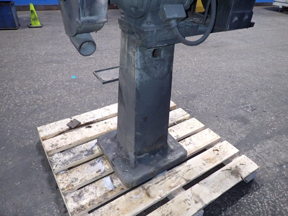 Queen City Machine Tool Co 10" Pedestal Grinder - 10-1