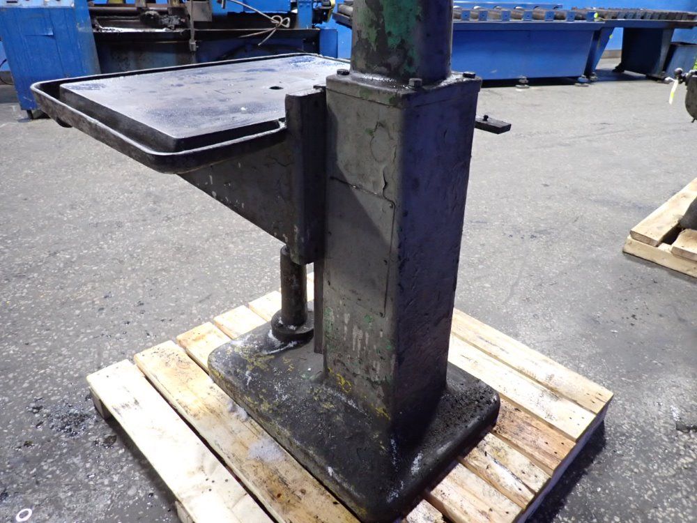 The Chas. A. Strelinger Co 26" Drill Press