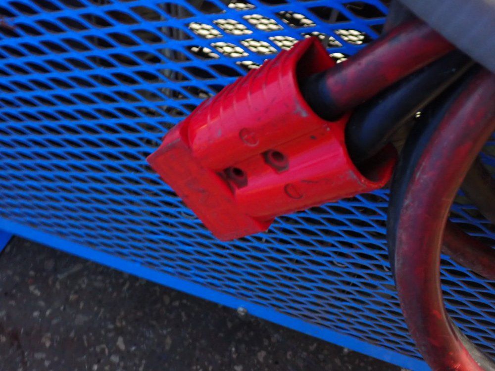 Exide 24 V / 865 Ah Battery Charger - 3-eb3-882e