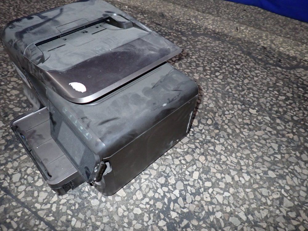 Hewlett Packard Print/scan/copy/fax - Officejet Pro 8600 Plus