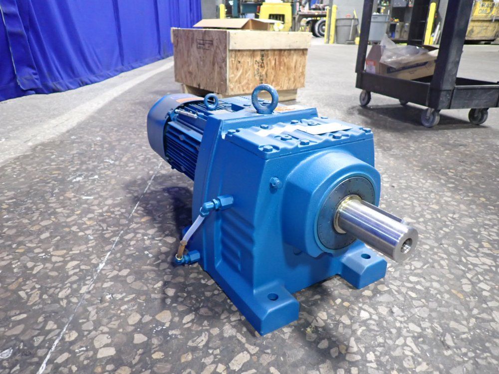 Sew-eurodrive 3 Hp Gear Drive - R87dre100l4be5hr/mm22/axx6/avs