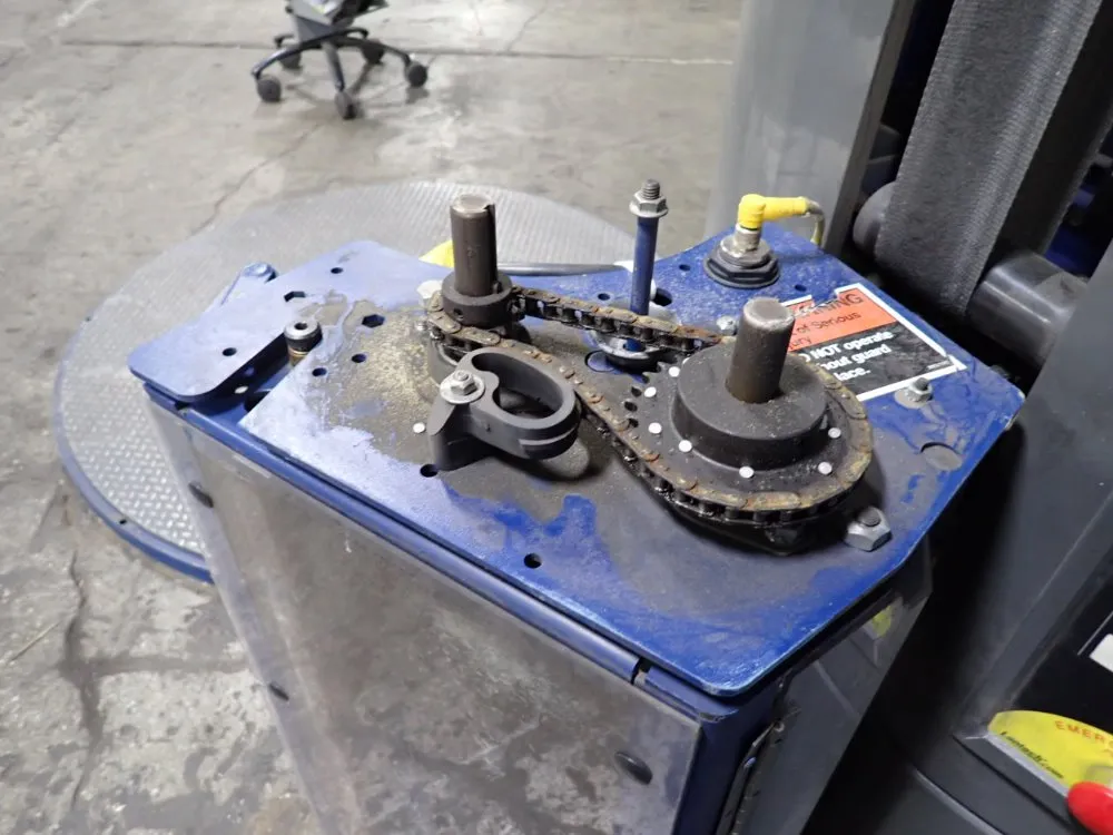 Lantech 65" Stretch Wrapper - Q300