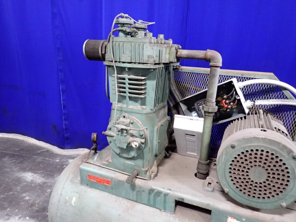 Scales Air Compressor Corp 15 Hp Air Compressor - 370-7