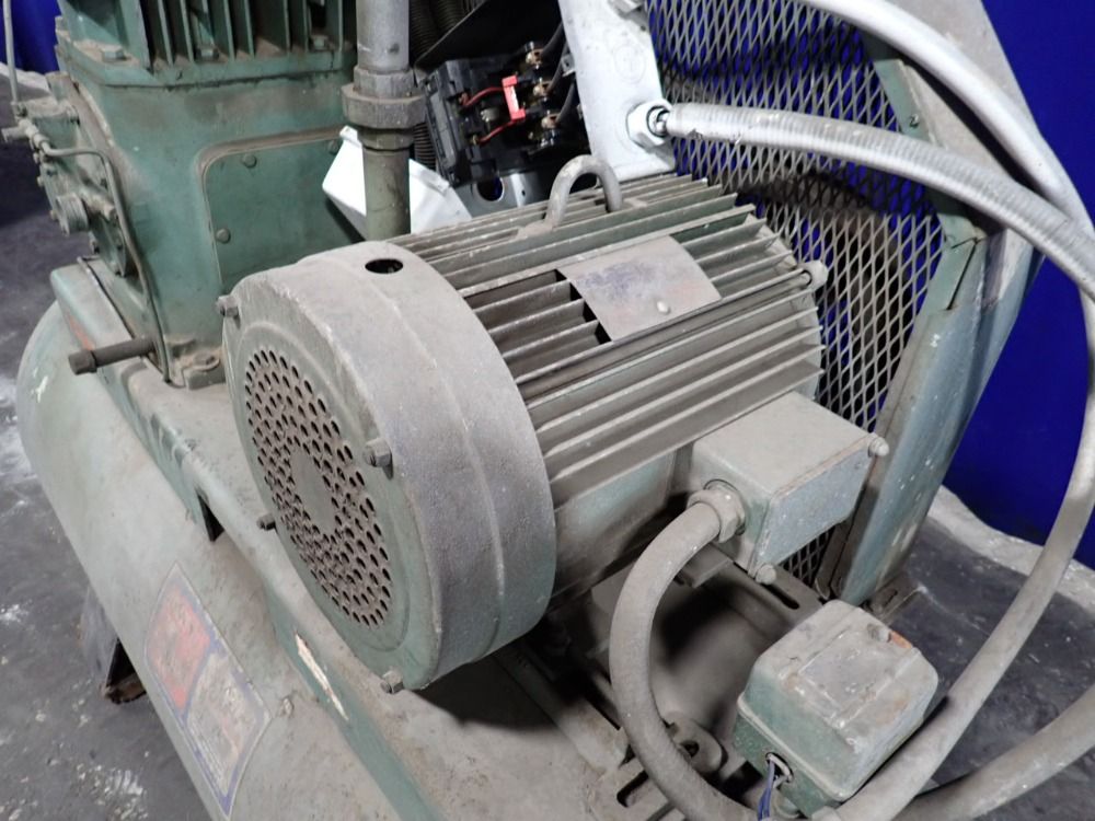 Scales Air Compressor Corp 15 Hp Air Compressor - 370-7