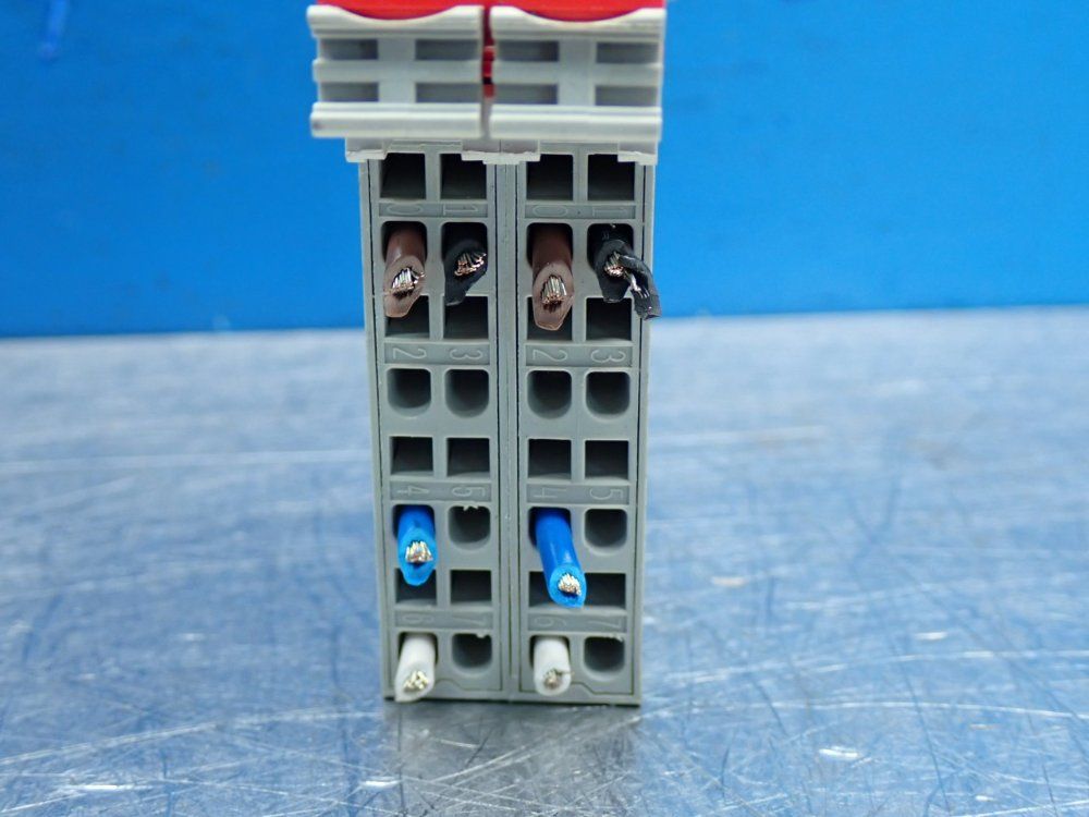 Allen Bradley Point Guard I/o Safety Output Module - 1734-obv2s