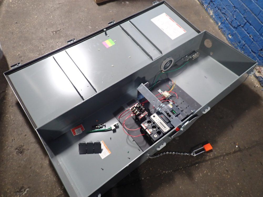 Square D Enclosed Circuit Breaker