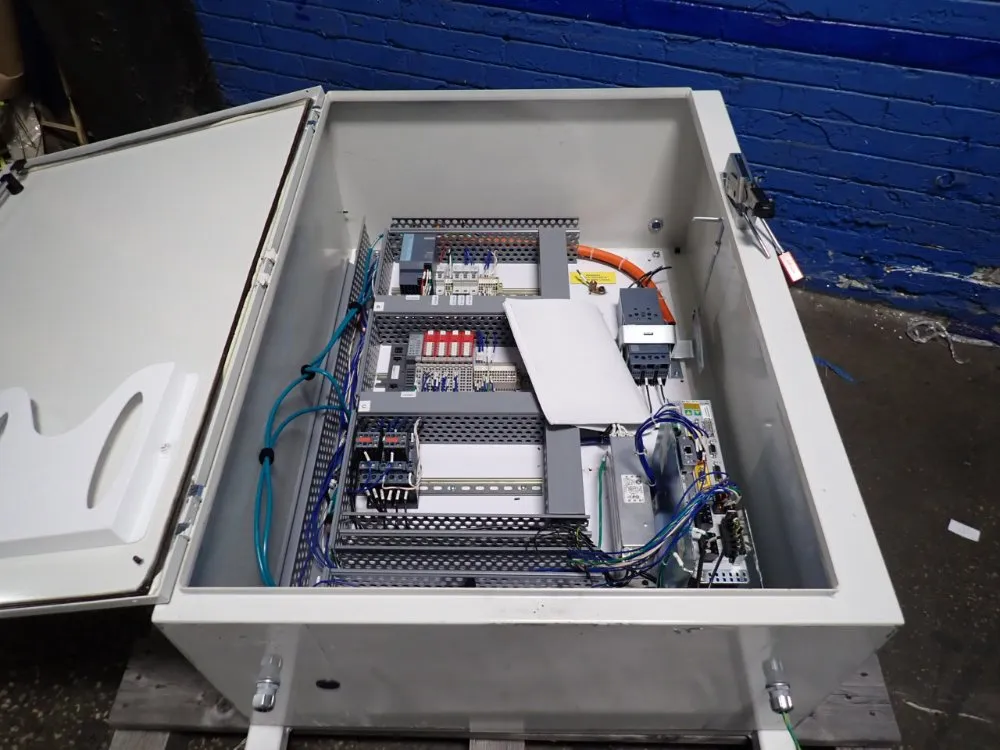 Control Panel - Ec-bw-maa81975-z4