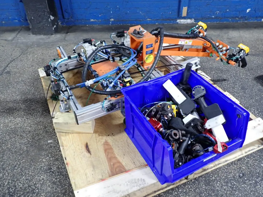 Spactech Machine Co. 65 Lbs Vacuum Lift Assist