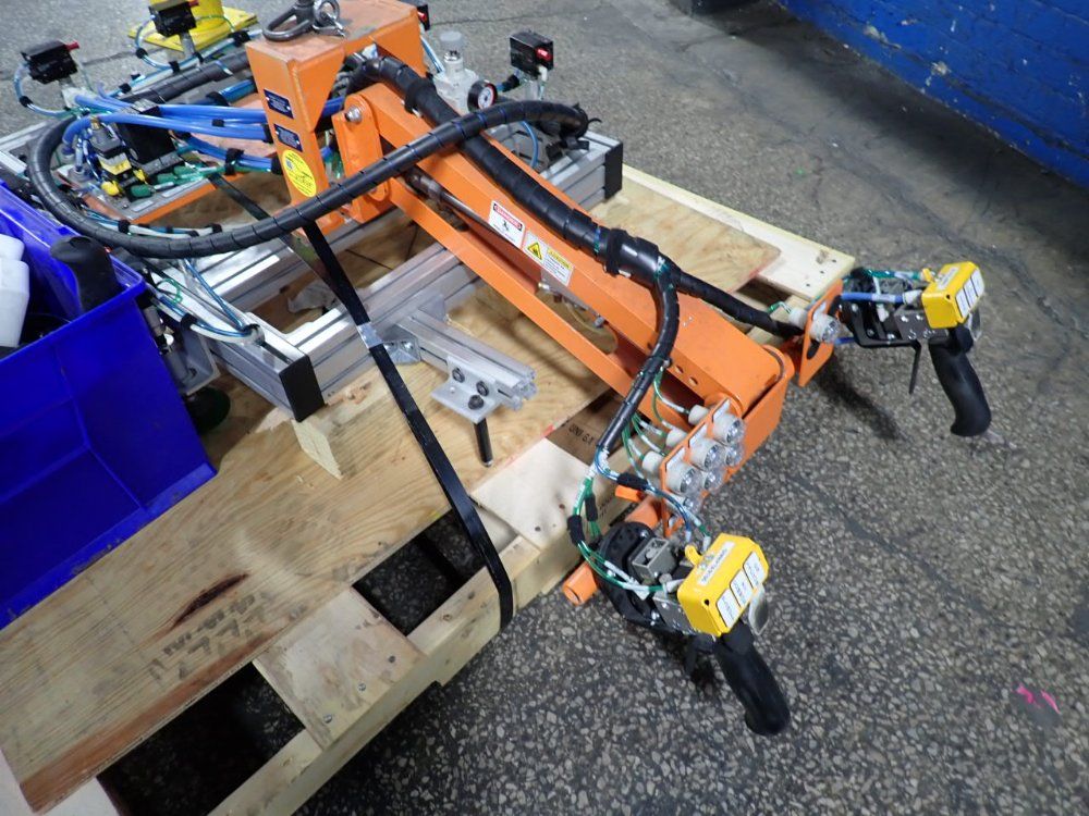 Spactech Machine Co. 65 Lbs Vacuum Lift Assist