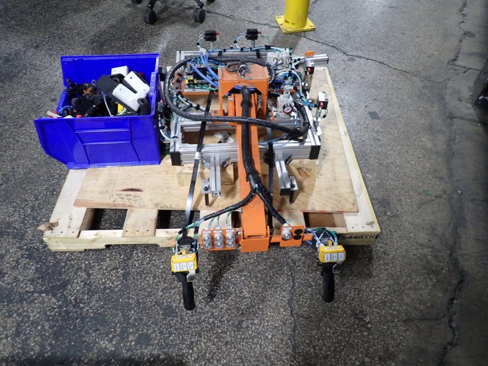 Spactech Machine Co. 65 Lbs Vacuum Lift Assist