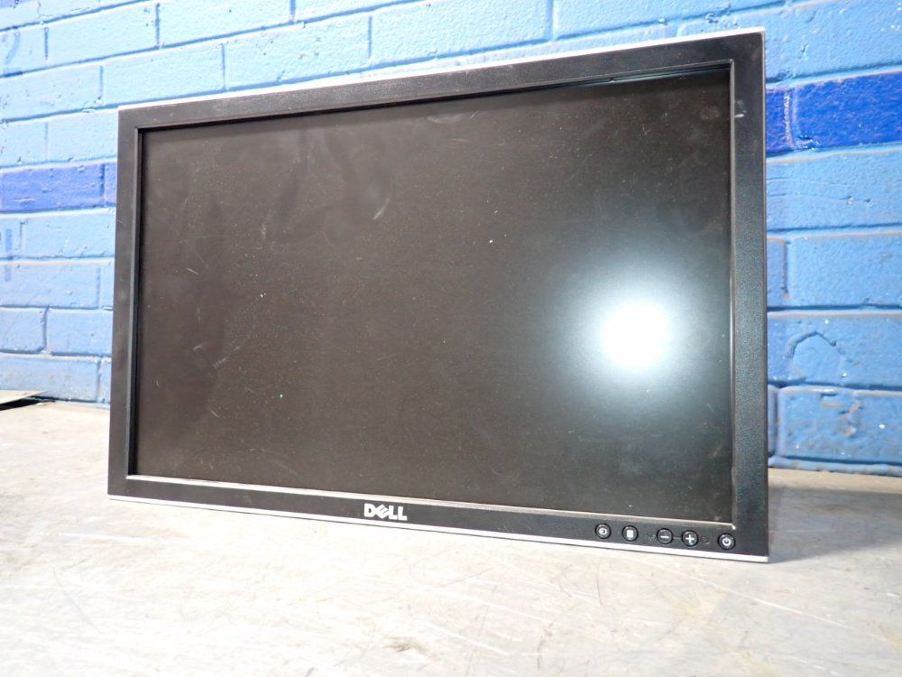 Dell 17" X 11" Flat Panel Monitor W/ Adjustable Wall Mount - 2009wt
