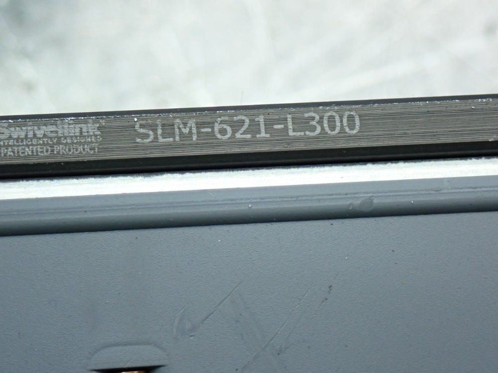 Smart Vision Lights Lc300-series Linear Light With Slm-621-l300 Swivel Link Mount Unit - Lc300-470