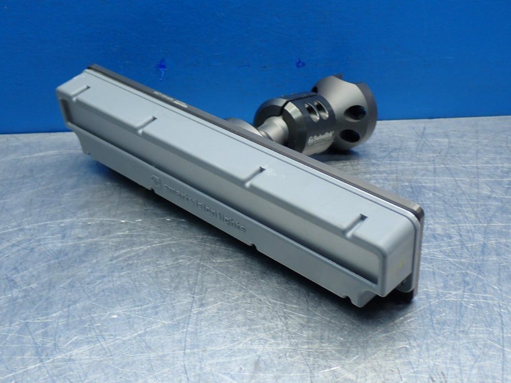 Smart Vision Lights Lc300-series Linear Light With Slm-621-l300 Swivel Link Mount - Lc300-625
