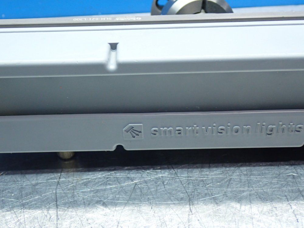 Smart Vision Lights Lc300-series Linear Light With Slm-621-l300 Swivel Link Mount - Lc300-625